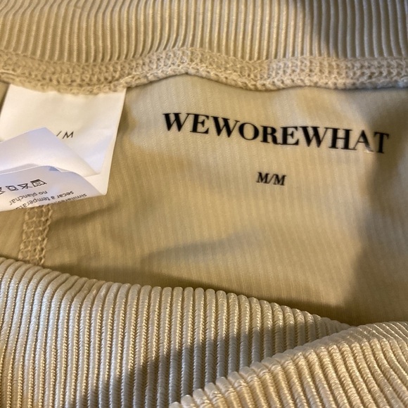 SALE WEWOREWHAT Chain Bike Short Sz M NWT - Picture 3 of 4